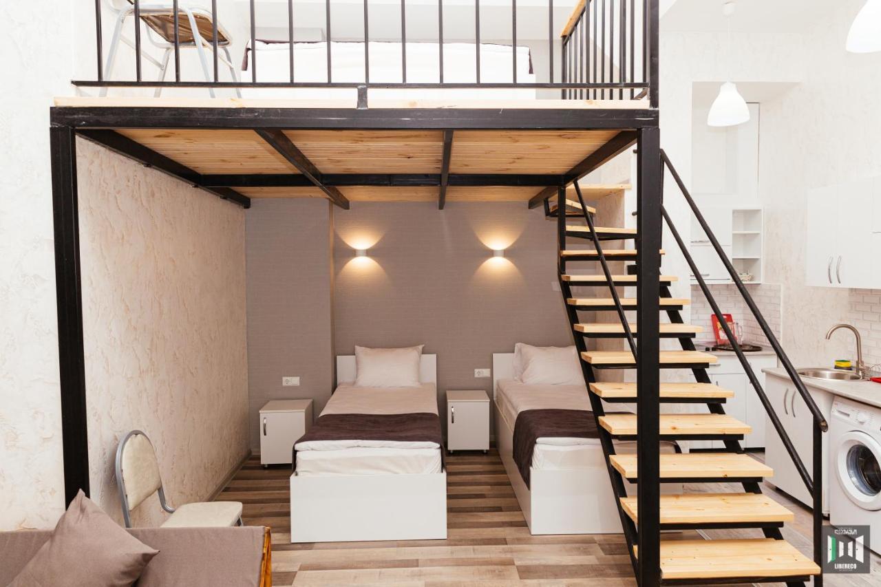Libereco Aparthotel バトゥーミ エクステリア 写真