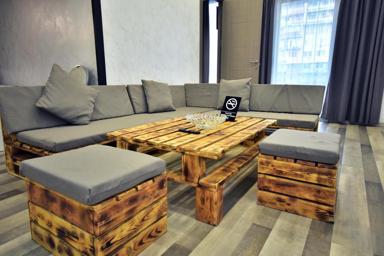 Libereco Aparthotel バトゥーミ エクステリア 写真