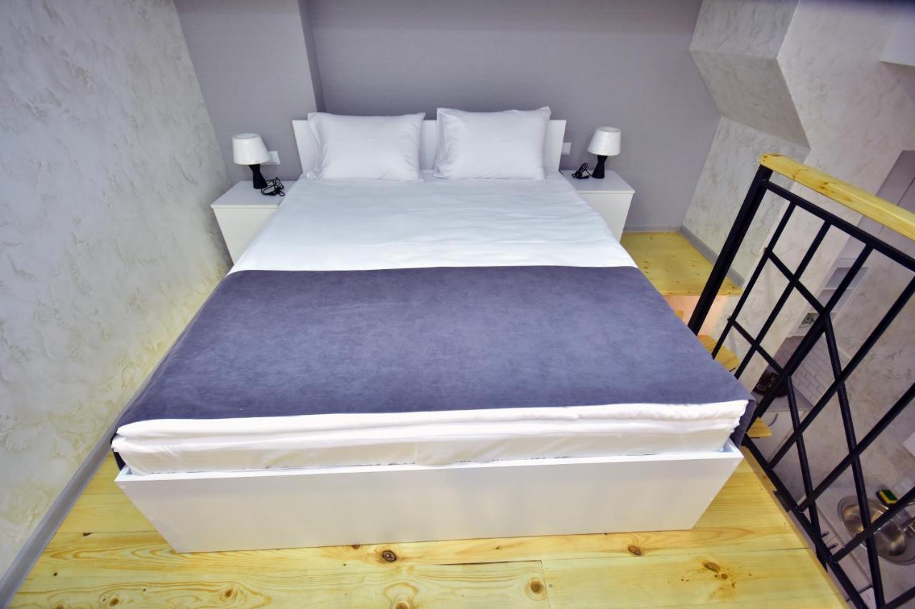 Libereco Aparthotel バトゥーミ エクステリア 写真