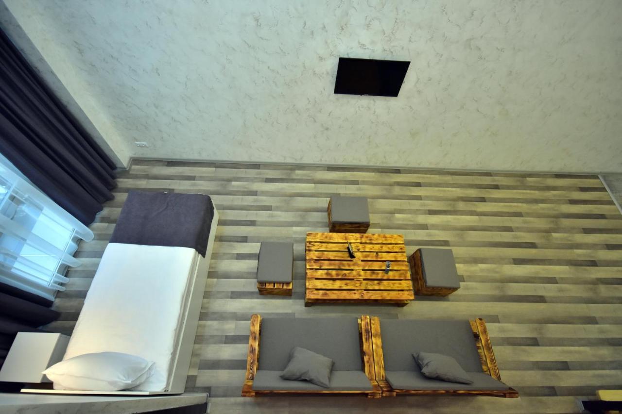 Libereco Aparthotel バトゥーミ エクステリア 写真