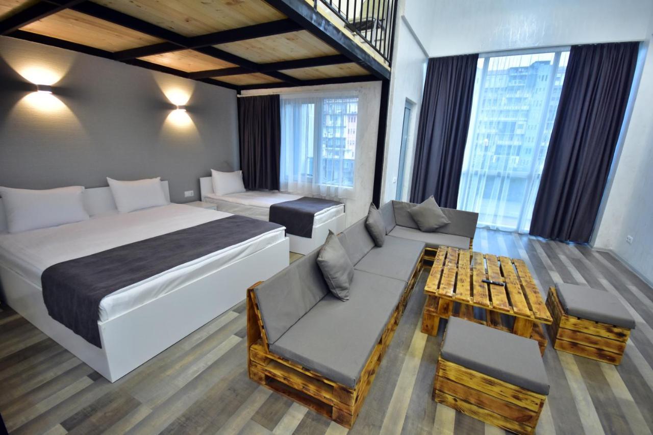 Libereco Aparthotel バトゥーミ エクステリア 写真